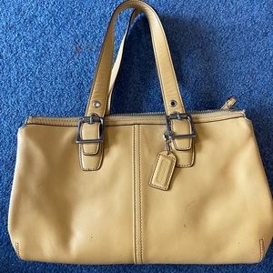 coach hand bag